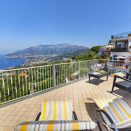 Villa Priora Sleeps 14 With Pool And Wifi *